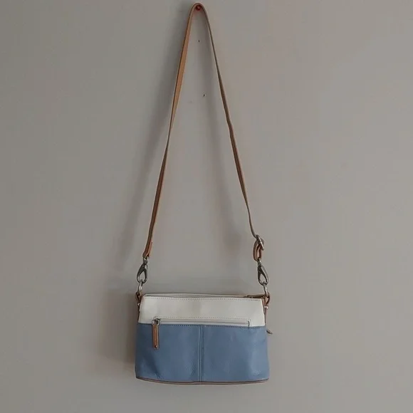 Giani Bernini Two-Tone Soft Pebbled Leather Crossbody Bag - Picture 3 of 6